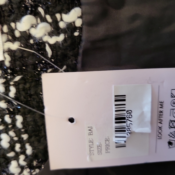 Jacket - Picture 5 of 5